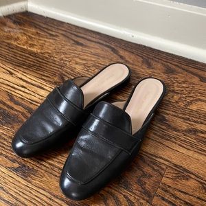 Stuart weitzman black slides